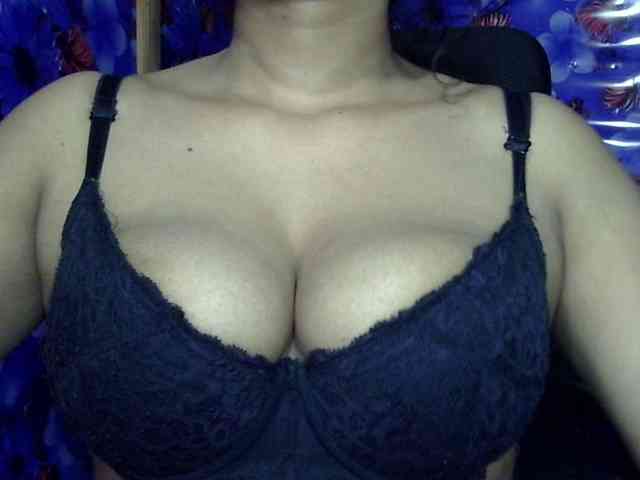 Nusrat-Mimi webcam