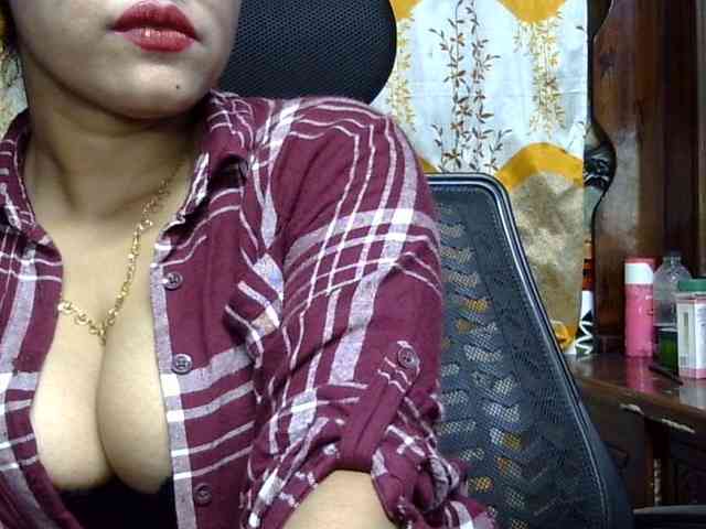 Nusrat-Mimi webcam