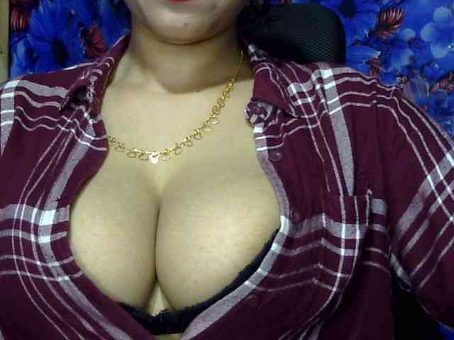 Nusrat-Mimi webcam
