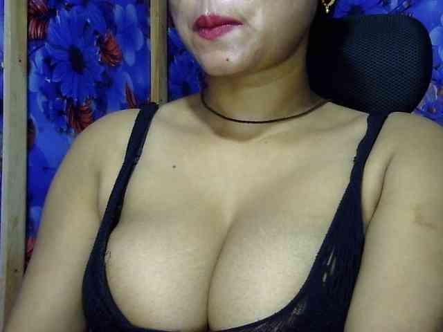 Nusrat-Mimi webcam