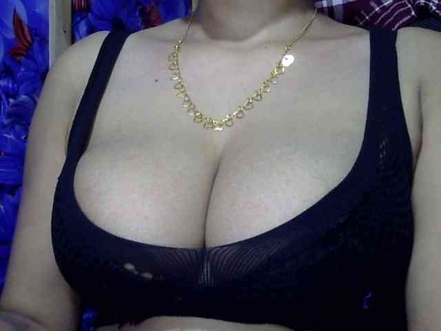 Nusrat-Mimi webcam