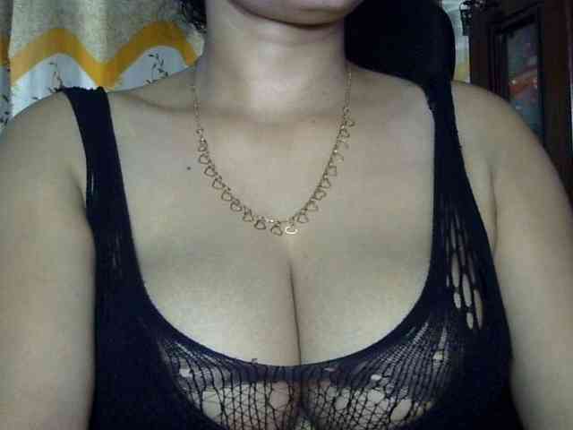 Nusrat-Mimi webcam