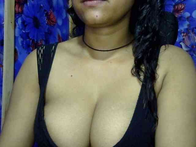 Nusrat-Mimi webcam