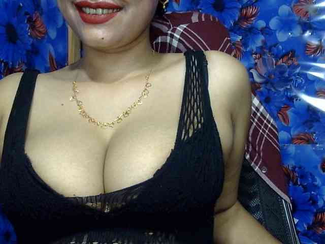 Nusrat-Mimi webcam
