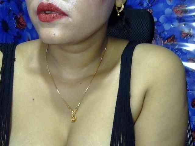 Nusrat-Mimi webcam