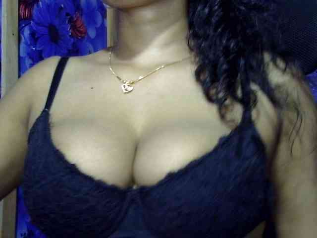 Nusrat-Mimi webcam
