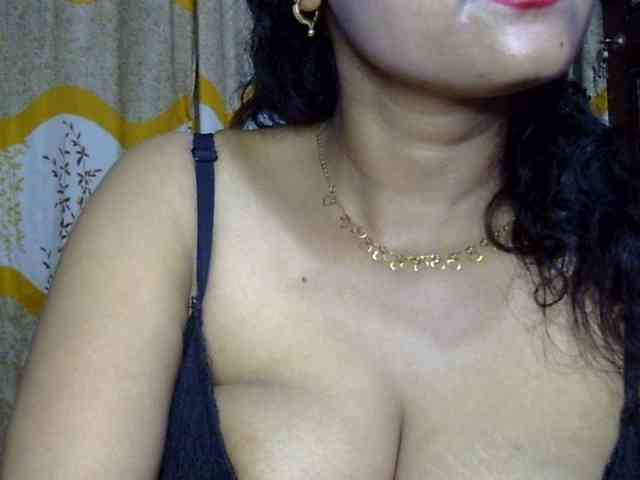 Nusrat-Mimi webcam