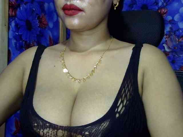 Nusrat-Mimi webcam