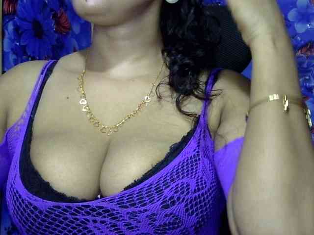 Nusrat-Mimi webcam
