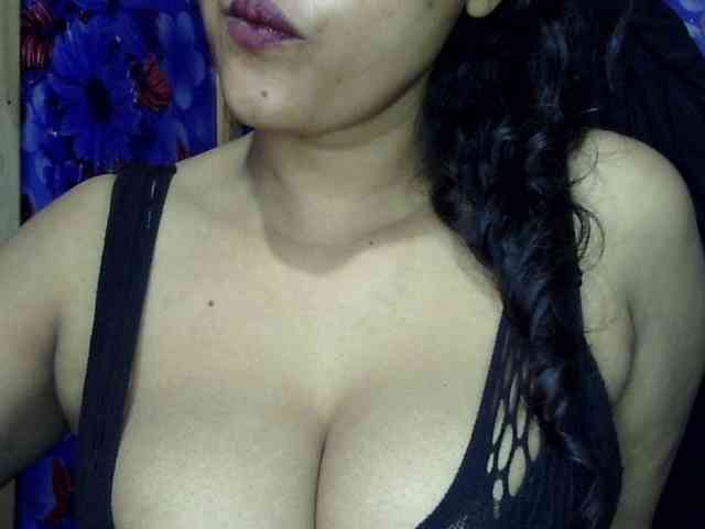 Nusrat-Mimi webcam
