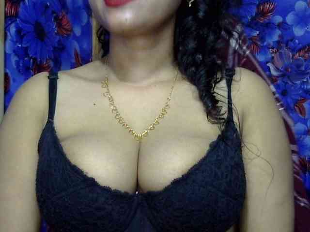 Nusrat-Mimi webcam