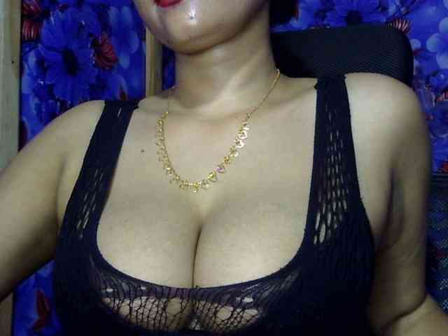 Nusrat-Mimi webcam