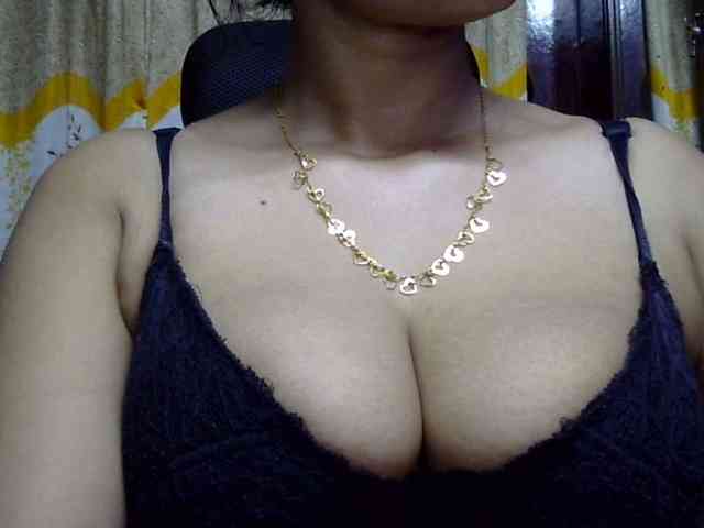 Nusrat-Mimi webcam