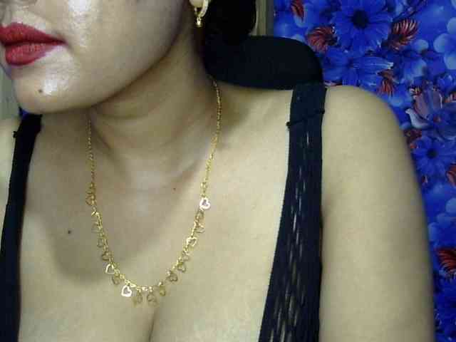 Nusrat-Mimi webcam