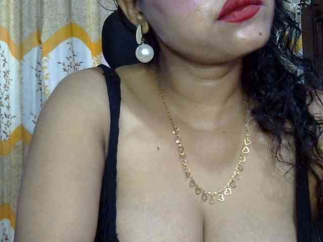 Nusrat-Mimi webcam