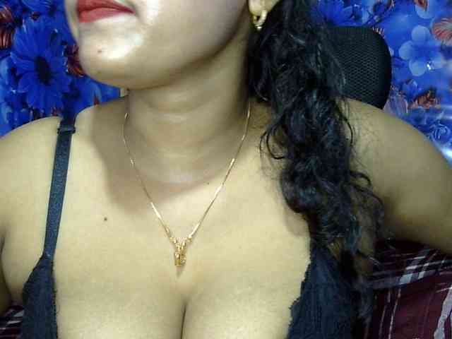 Nusrat-Mimi webcam