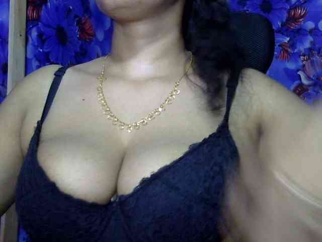 Nusrat-Mimi webcam