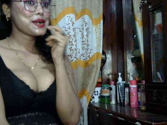 Nusrat-Mimi webcam