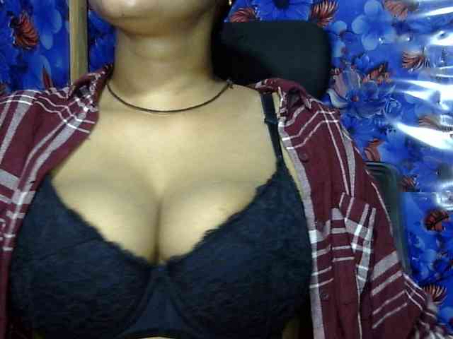 Nusrat-Mimi webcam
