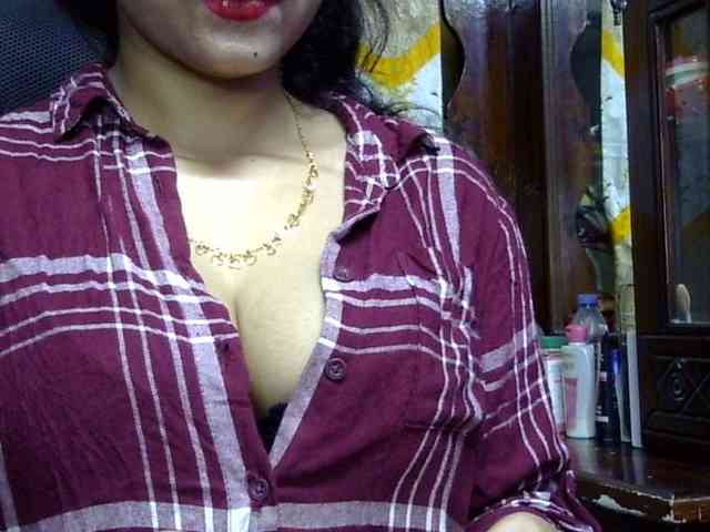 Nusrat-Mimi webcam