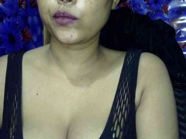 Nusrat-Mimi webcam