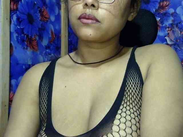 Nusrat-Mimi webcam