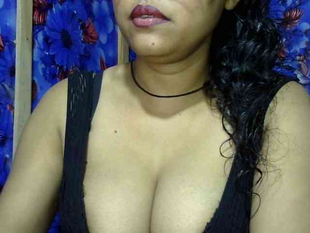 Nusrat-Mimi webcam