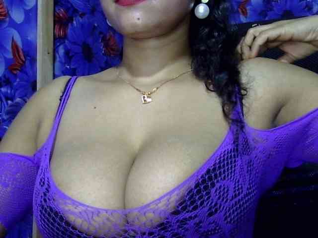 Nusrat-Mimi webcam