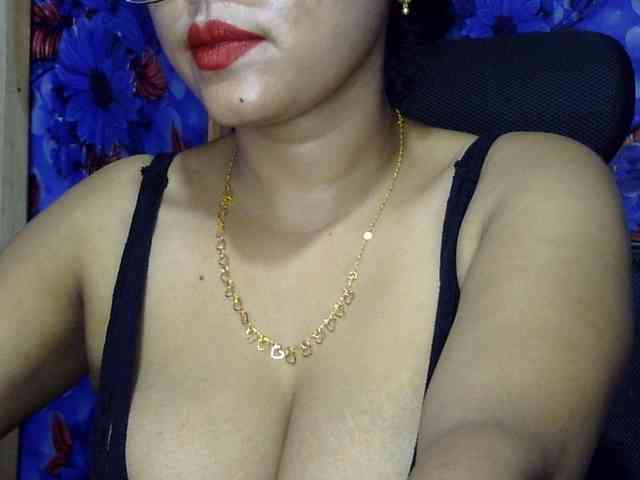 Nusrat-Mimi webcam