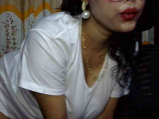 Nusrat-Mimi webcam