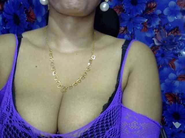 Nusrat-Mimi webcam