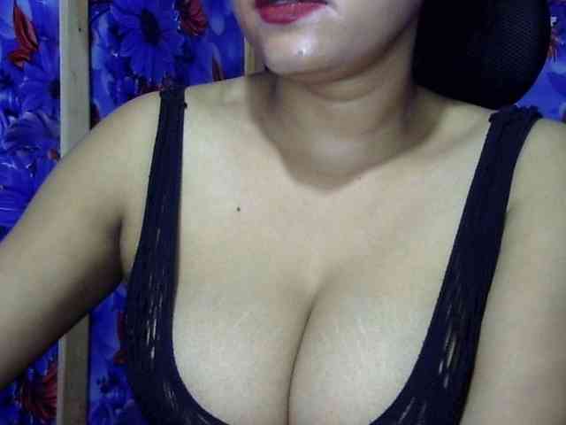 Nusrat-Mimi webcam