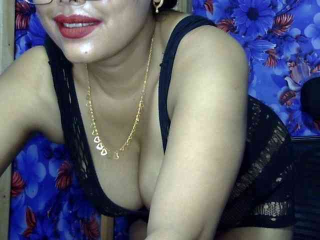 Nusrat-Mimi webcam