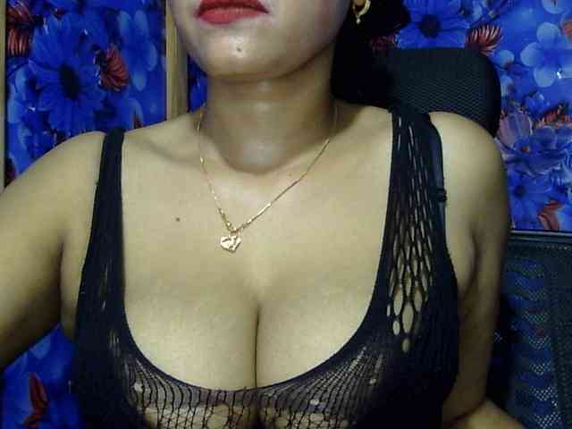 Nusrat-Mimi webcam
