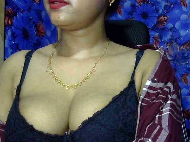 Nusrat-Mimi webcam