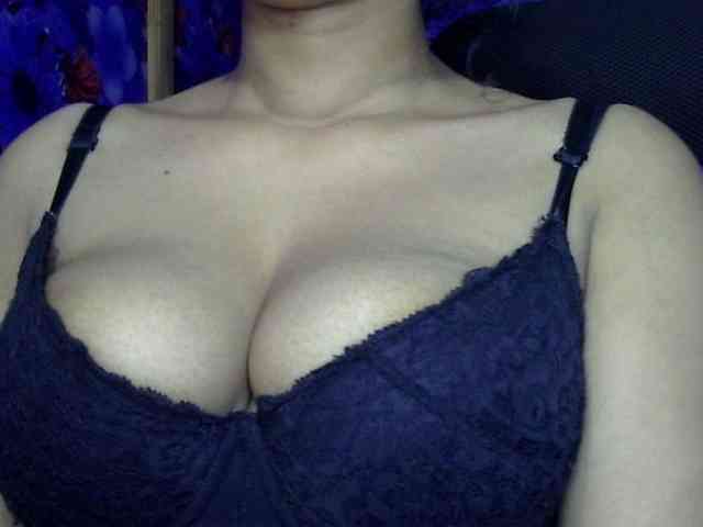 Nusrat-Mimi webcam