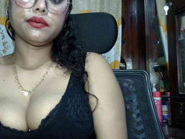 Nusrat-Mimi webcam
