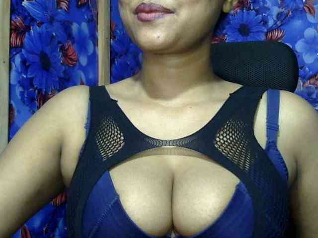 Nusrat-Mimi webcam