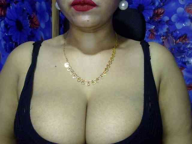 Nusrat-Mimi webcam