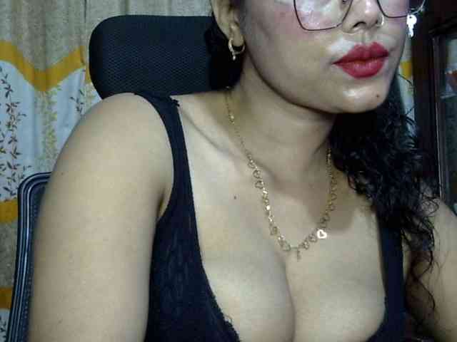 Nusrat-Mimi webcam