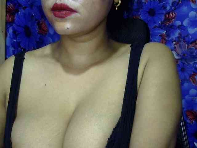 Nusrat-Mimi webcam