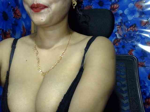 Nusrat-Mimi webcam