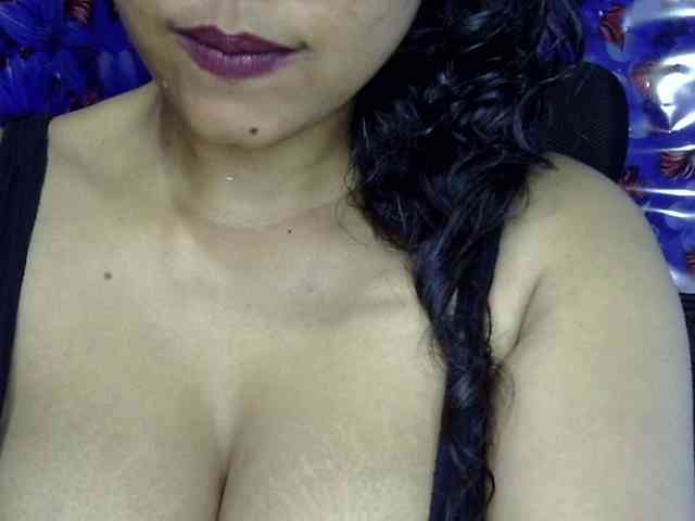 Nusrat-Mimi webcam