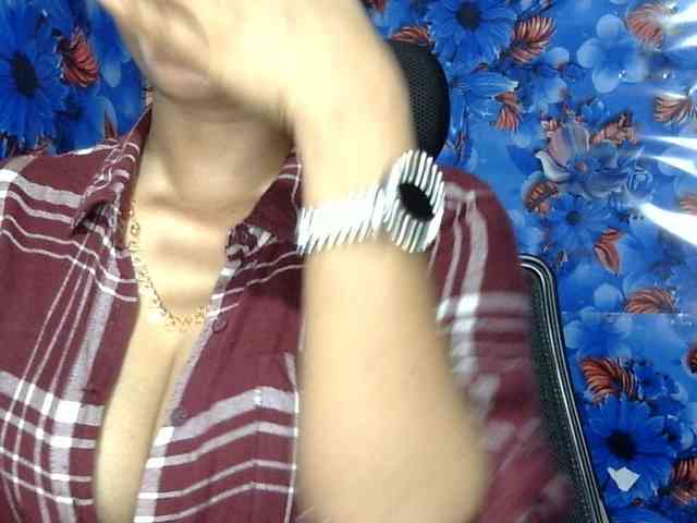 Nusrat-Mimi webcam