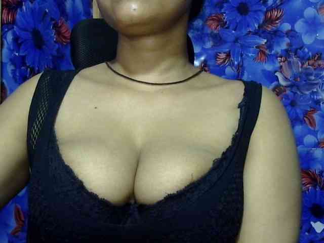 Nusrat-Mimi webcam