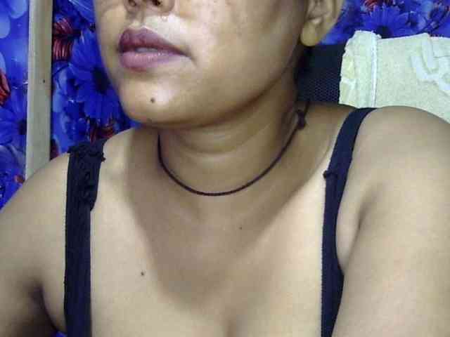 Nusrat-Mimi webcam