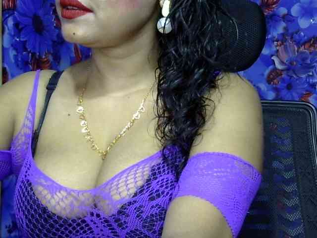 Nusrat-Mimi webcam