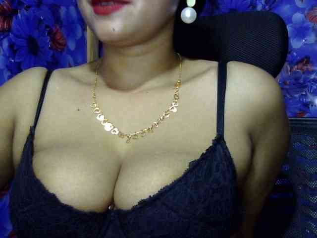 Nusrat-Mimi webcam