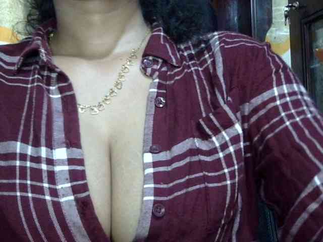 Nusrat-Mimi webcam