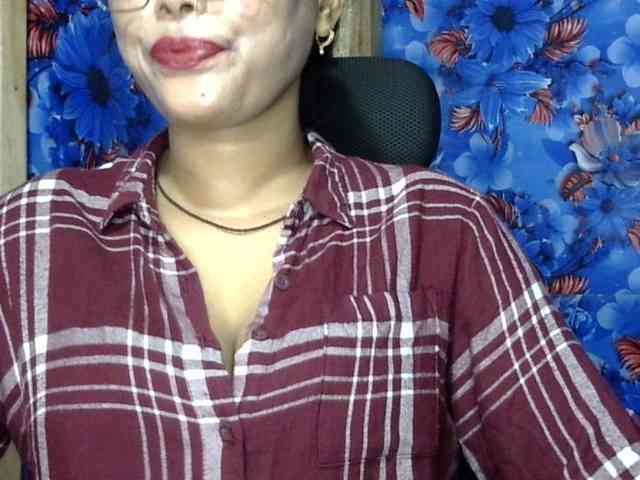 Nusrat-Mimi webcam